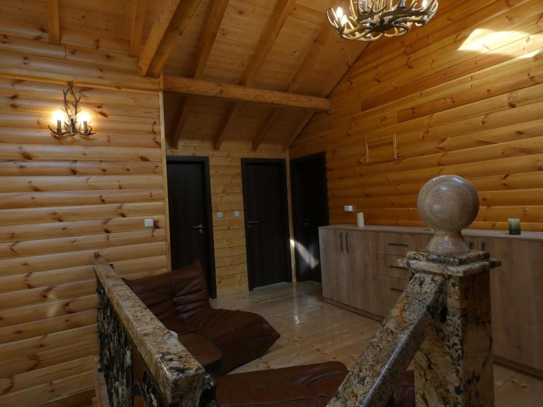 Къща За Гости Ivanyane Exterior photo
